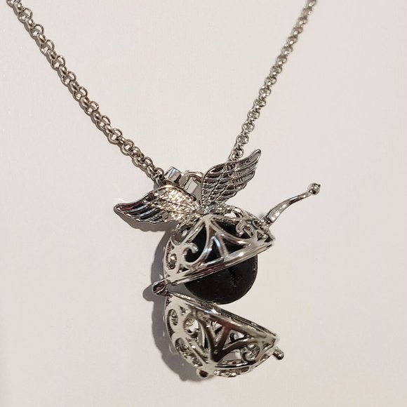 Long Volcanic/Lava Stone Diffuser Necklace - Picture 3 of 9